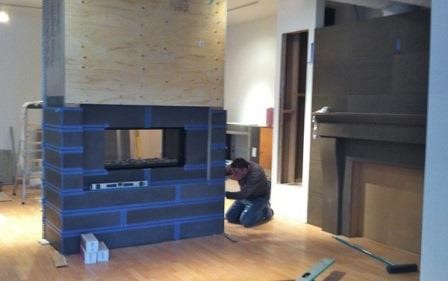 Облицовка камина керамической плиткой