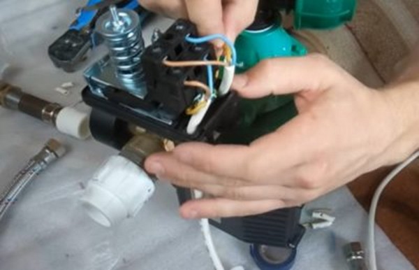 Подключение реле